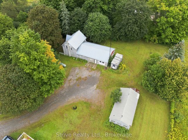 4116 Rice Lake Drive S, Hamilton Township
