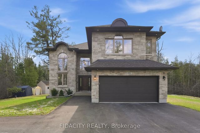 152 Wilbert Cox Drive, Carp - Huntley Ward