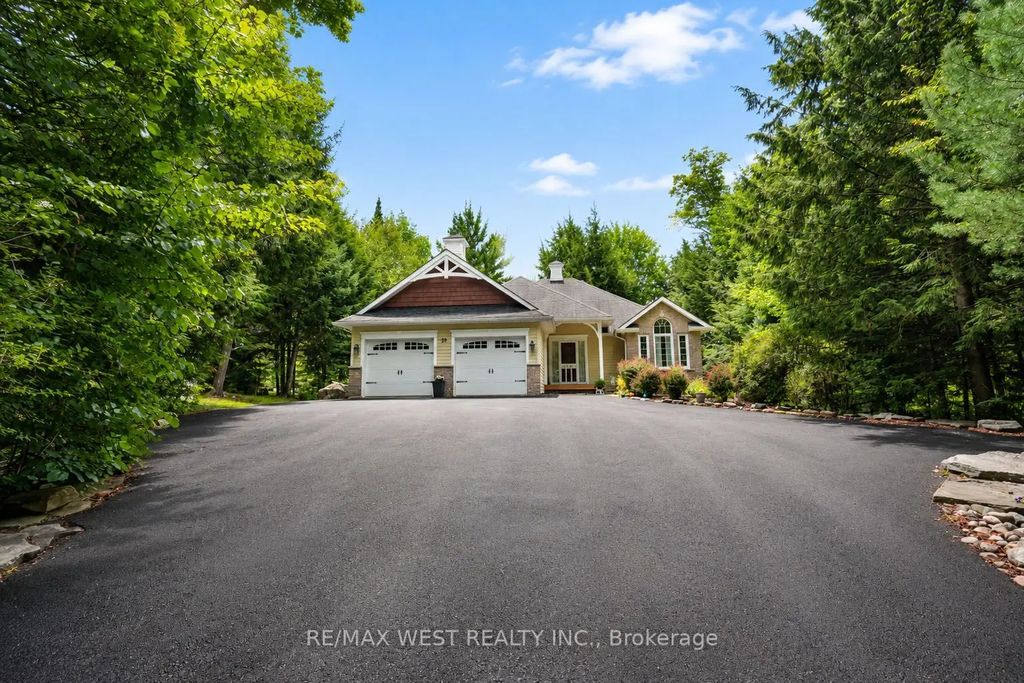 20 Deerhurst Highlands Drive, Huntsville