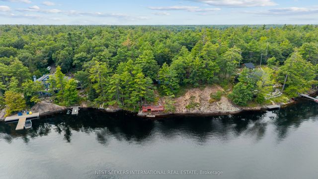 1327-1329 Woodland Drive, Gravenhurst