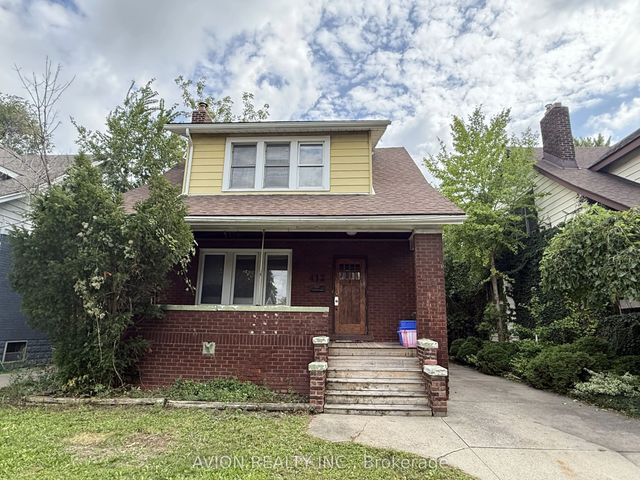 412 Partington Avenue, Windsor