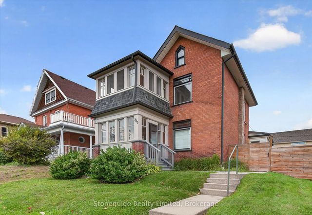 540 Charlotte Street, Peterborough