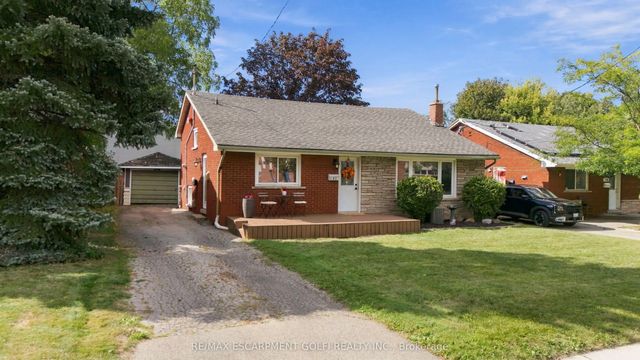 180 Terrace Drive, Hamilton
