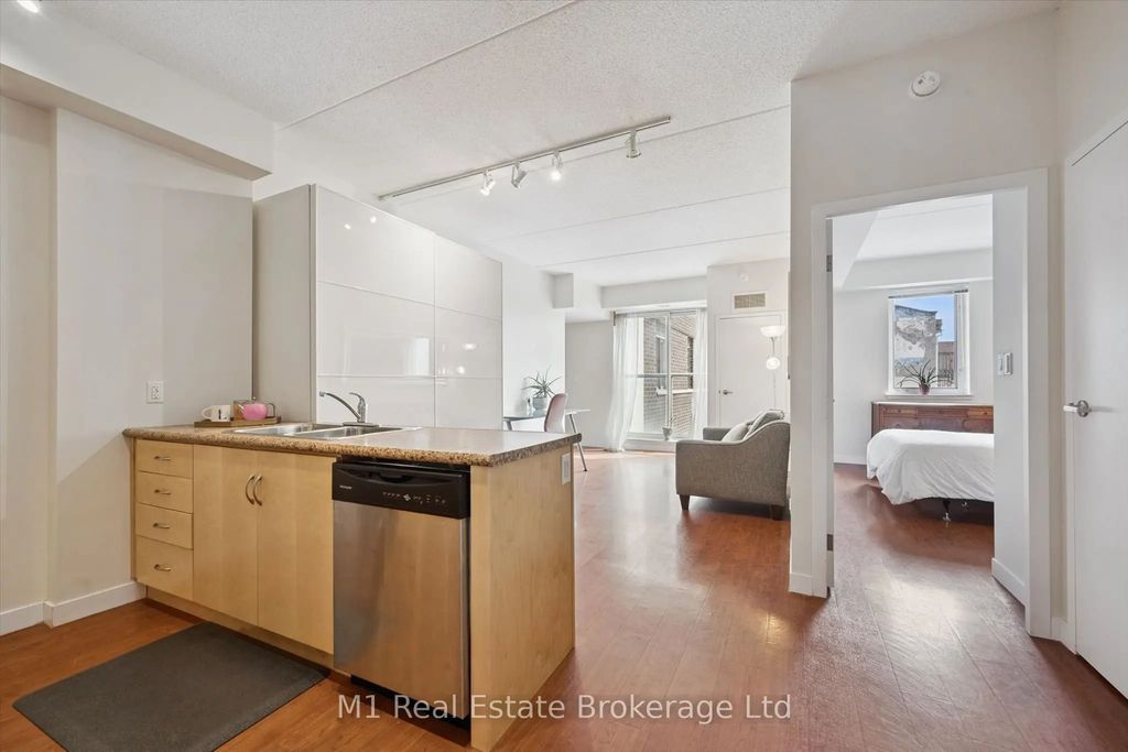5 Gordon Street 208, Guelph