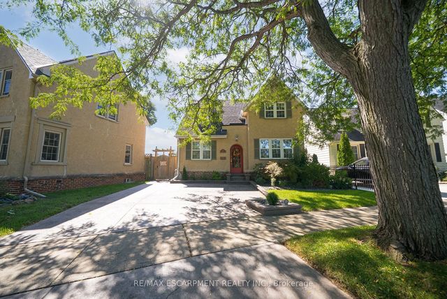 48 Lincoln Avenue, Brantford