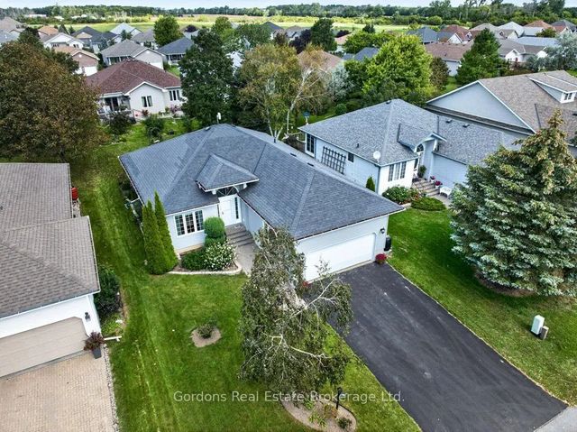 39 Elmdale Drive, Prince Edward County