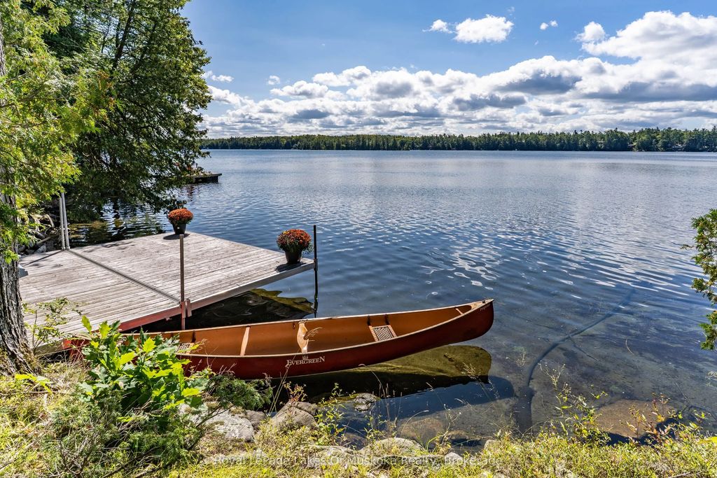 1106 Clear Lake Road, Muskoka Lakes