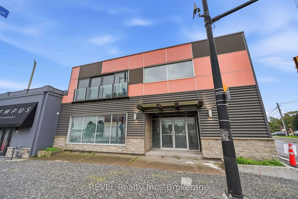 29-31 West Main Street, Welland