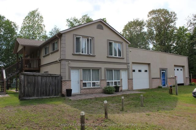 15661 Highway 35 Highway, Algonquin Highlands