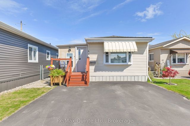 311 Dundas Street 44, Quinte West