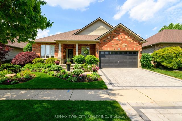 20 Cardinal Lane, Brant
