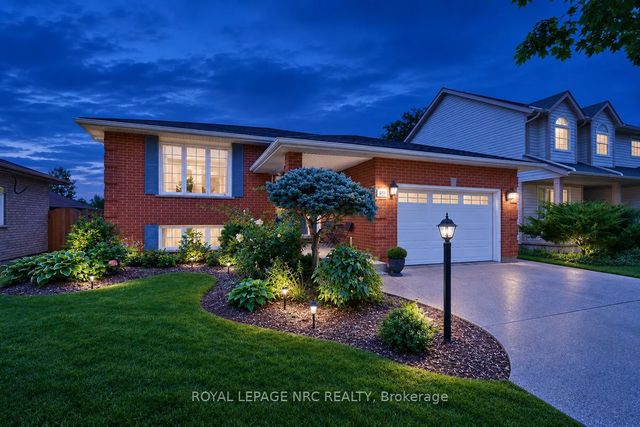 39 West Farmington Drive, St. Catharines