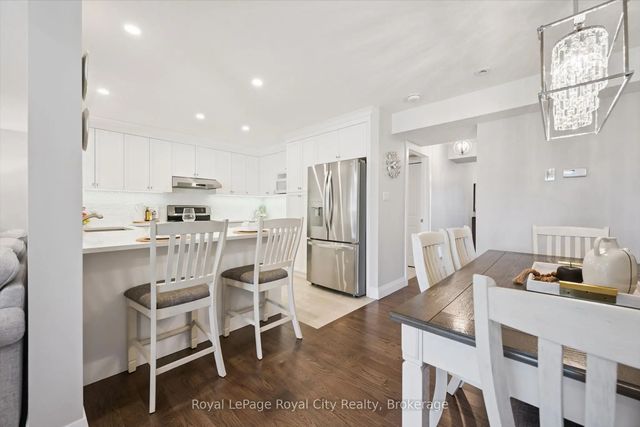 140 Halls Drive, Centre Wellington