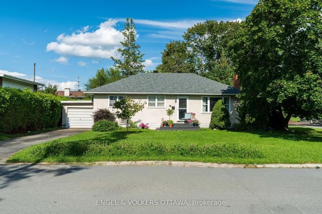 11 Hilliard Avenue, Cityview - Parkwoods Hills - Rideau Shore