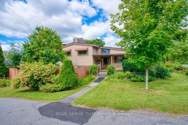 220 Ancaster Avenue, Woodroffe