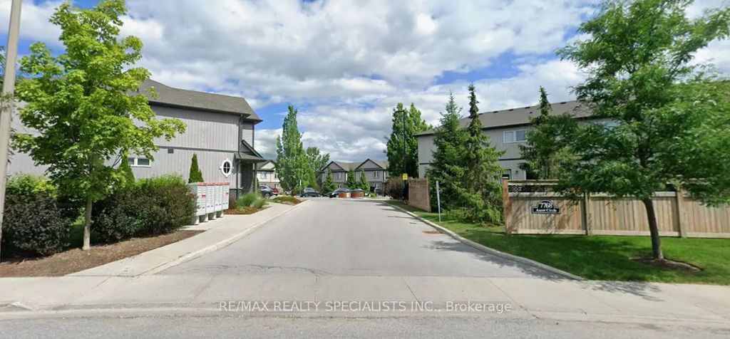 7768 Ascot Circle 4, Niagara Falls