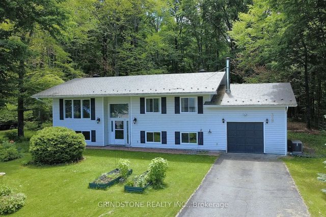 319 Riverwood Drive, Constance Bay - Dunrobin - Kilmaurs - Woodlawn