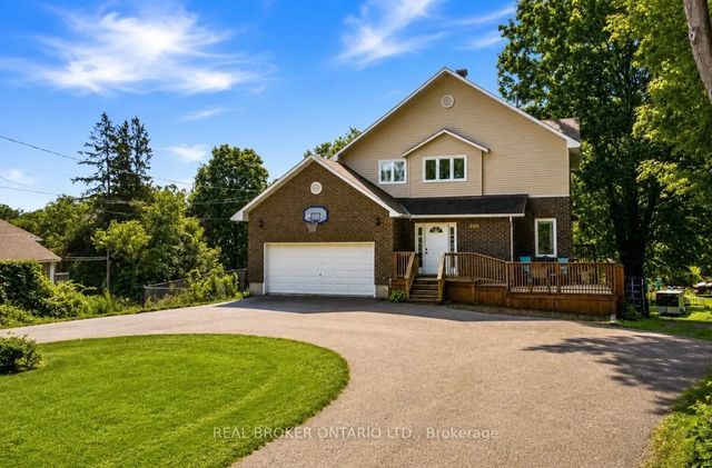 320 Clothier Street W, North Grenville