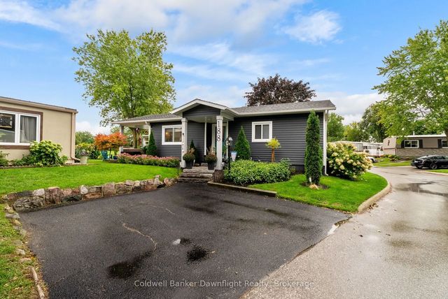 188 Pebble Beach Parkway, South Huron