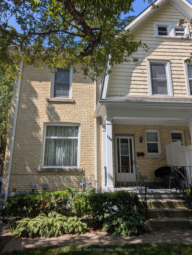 180 Cobourg Street, Stratford