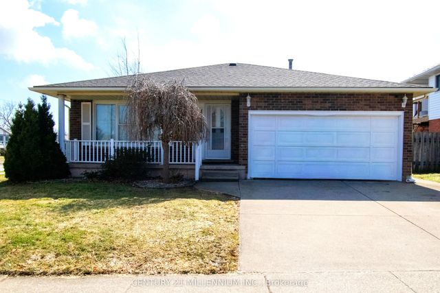 3 College Park Drive, Welland