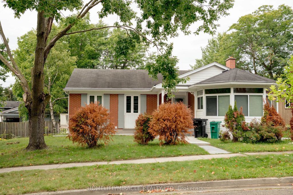 25 Thornridge Crescent, Kitchener