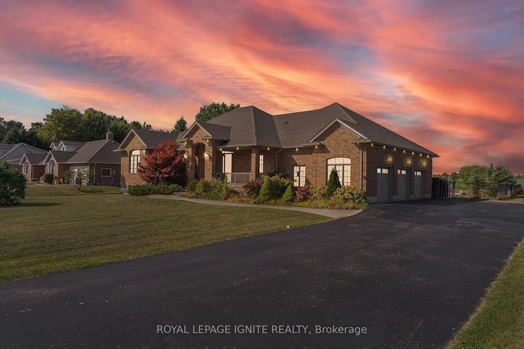 4659 Lobsinger Line, Wellesley