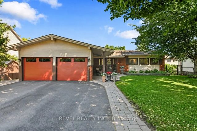 2555 Regina Street, Britannia - Lincoln Heights and Area