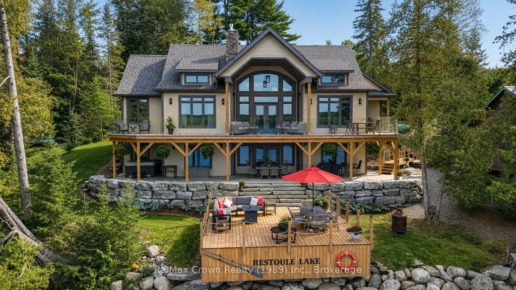 618 Porters Landing Road, Parry Sound Remote Area