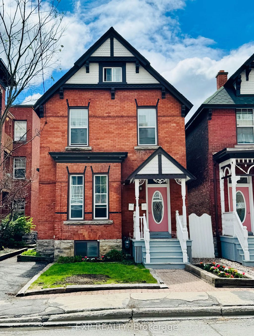 356 Gilmour Street, Ottawa Centre