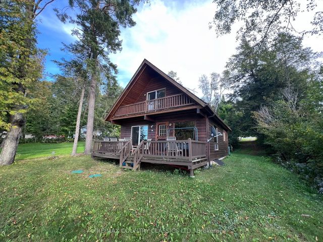 110 Village Street, Hastings Highlands