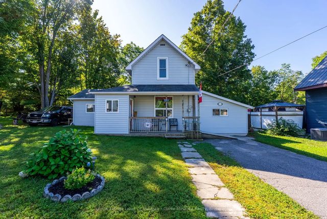 251 James Street W, Gravenhurst