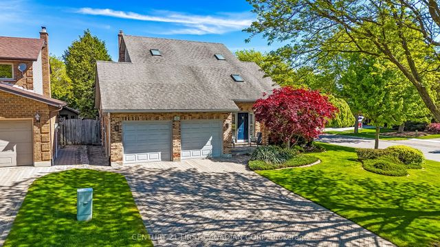 47 Monte Vista Crescent, London South