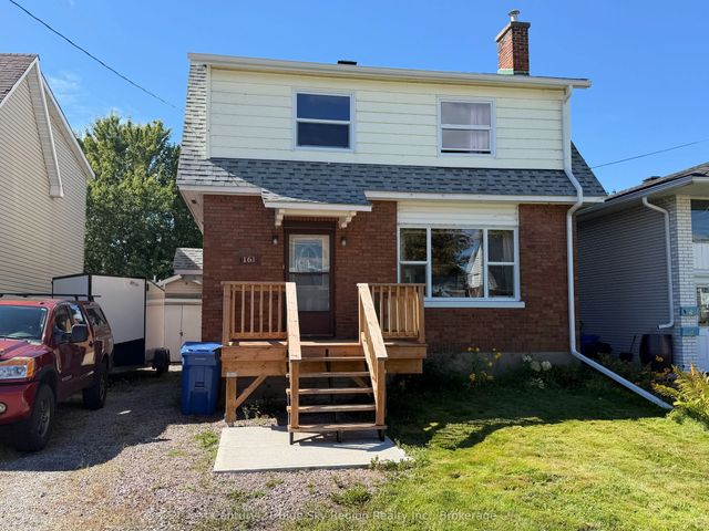 161 Fifth Avenue E, North Bay
