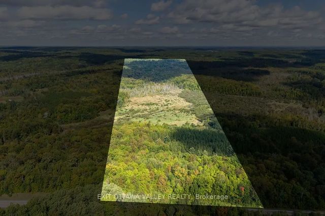 Opeongo Road, Bonnechere Valley