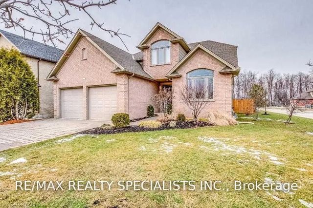 404 South Carriage Way, London North