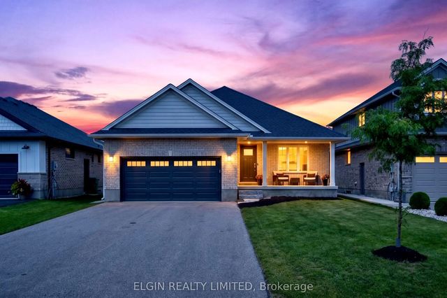 72 Sparkys Way, Southwold