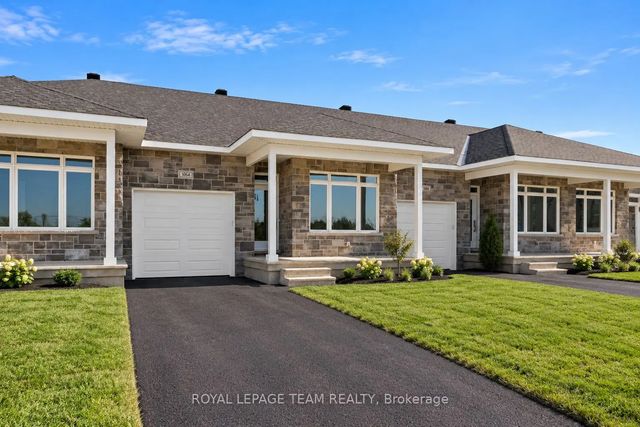 1064 Dobbie Street, Brockville