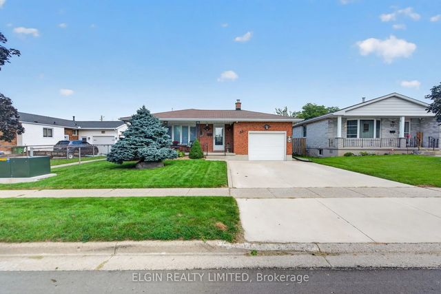 35 Leger Avenue, St. Thomas