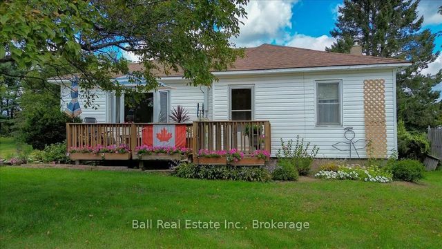 5608 County Road 620 Road, Wollaston