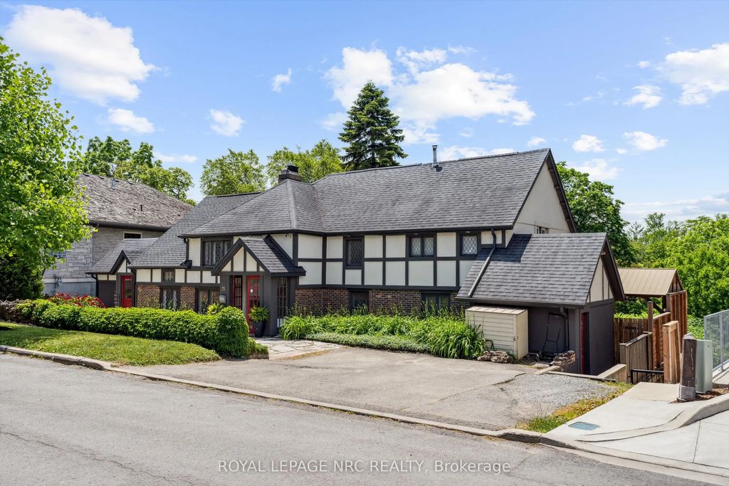 75 Yates Street, St. Catharines