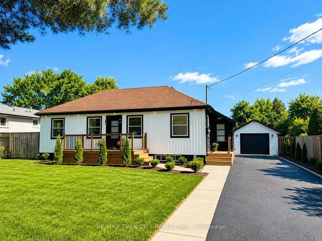 92 Fairview Drive, Brantford