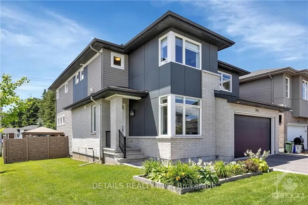 764 Kirkham Crescent, Stittsville - Munster - Richmond