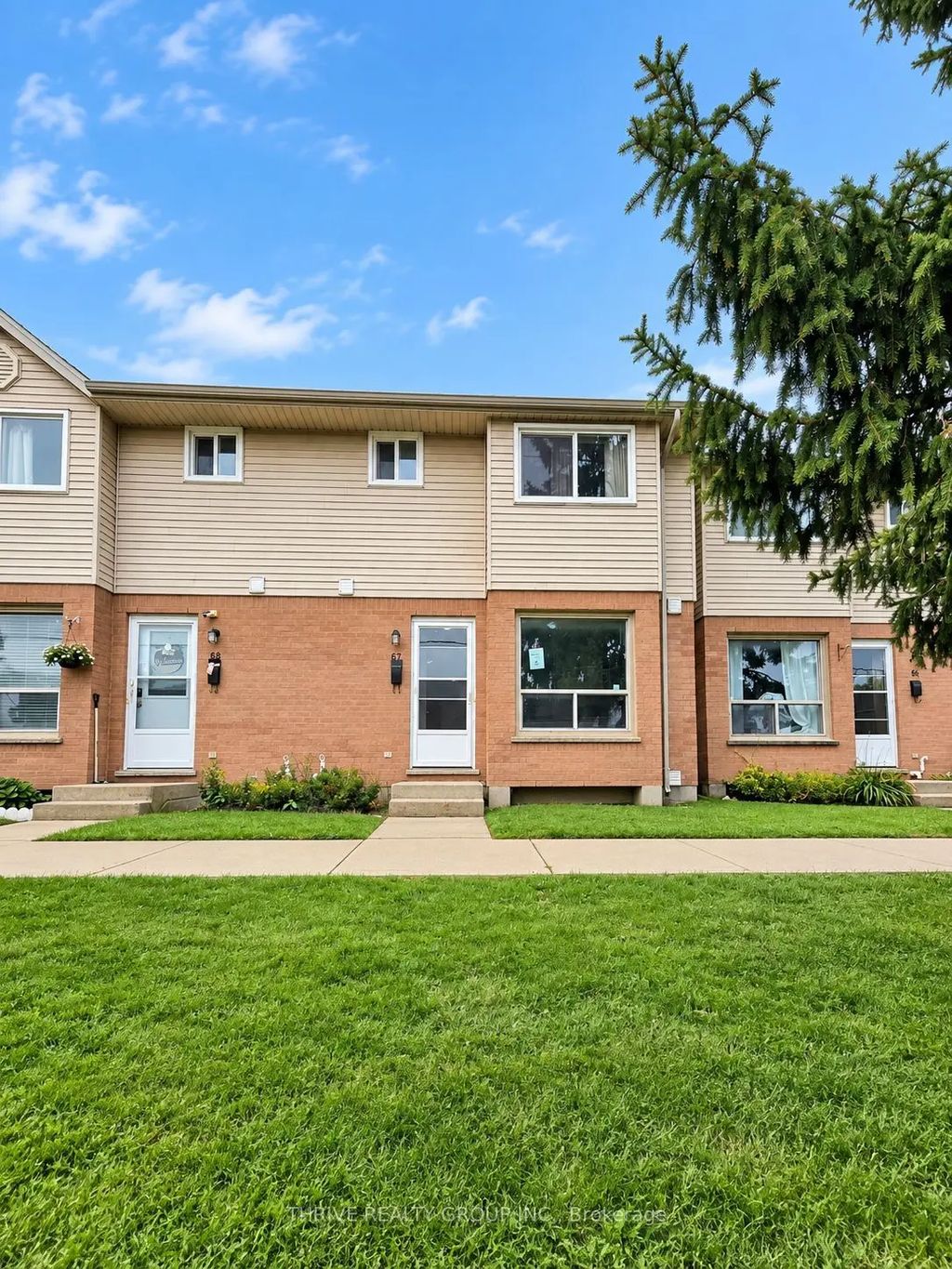 595 Third Street 67, London East