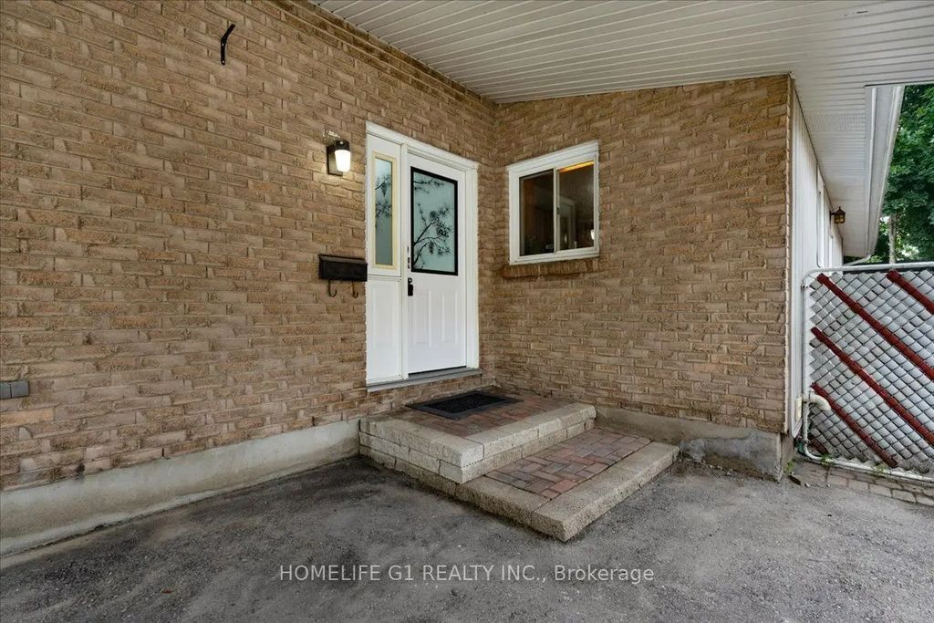 19 Milton Avenue W, Cambridge