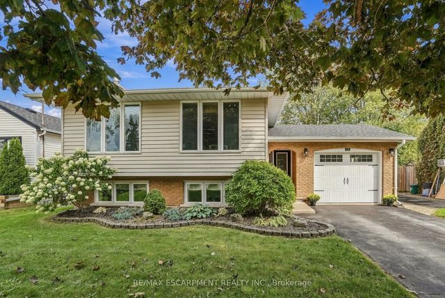 39 Rosemount Avenue, Port Colborne