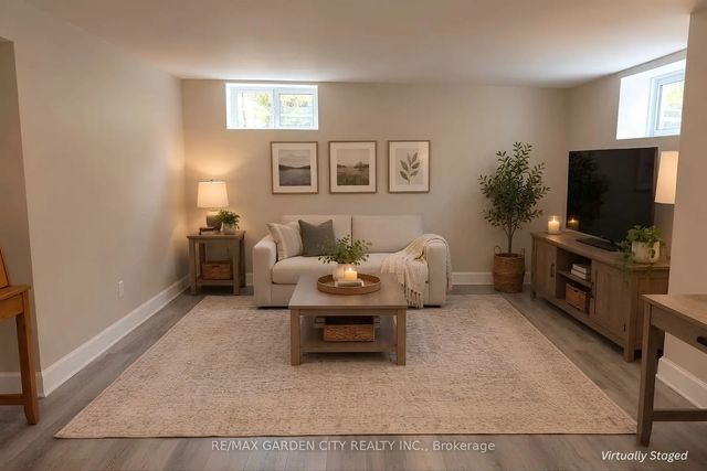 1 Melrose Avenue, Grimsby