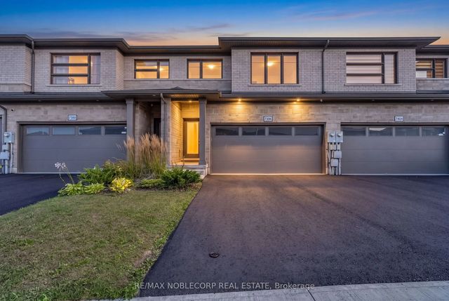 7396 Matteo Drive, Niagara Falls