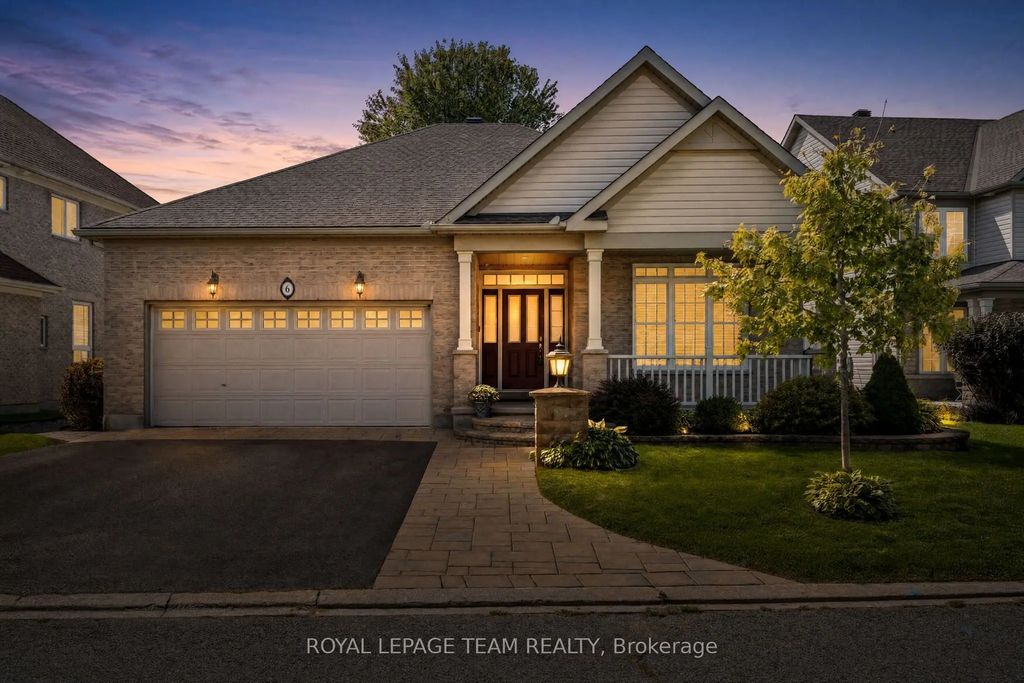 6 Knotwood Court, Barrhaven