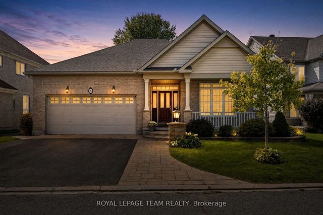 6 Knotwood Court, Barrhaven